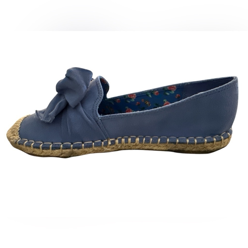 Bandolino Haryper Blue Denim Espadrille Flats with Bow NWOT - Picture 3 of 6